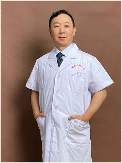 “近者悦·远者来”英才故事|王导新：重庆为年青医学事情者提供了很好的时机与平台