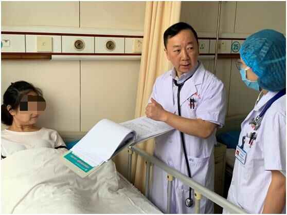 “近者悦·远者来”英才故事|王导新：重庆为年青医学事情者提供了很好的时机与平台