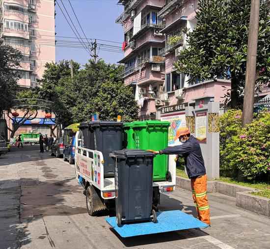 垃圾专桶专车专运 浙江温州鹿城摸索垃圾分类新模式