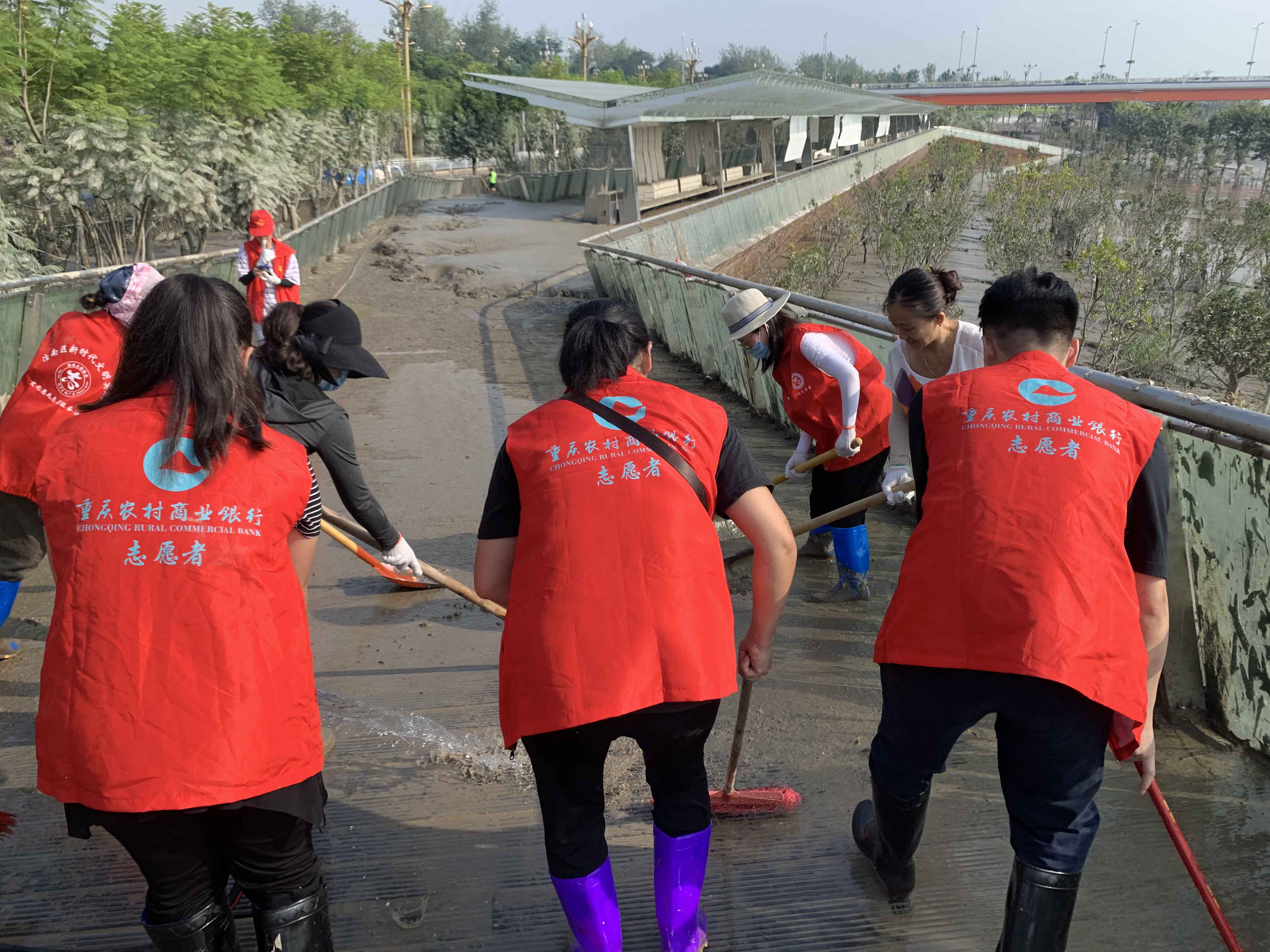 重庆农商行：凝心聚力 筑牢防线 全力支持打赢防汛救灾这场硬仗