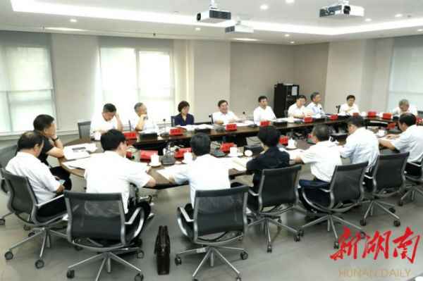 杜家毫：以钉钉子精力敦促长株潭