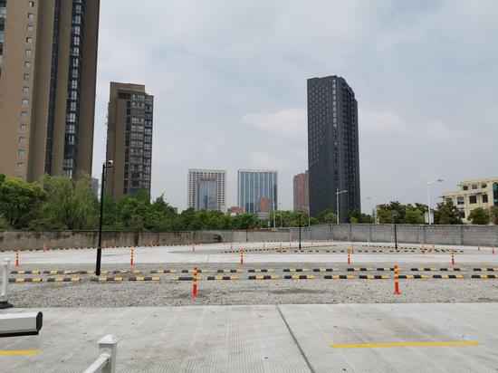 浙江宁波鄞州多措并举开“妙方”巧治停车难