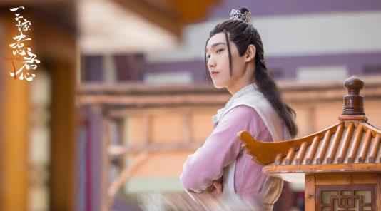 邢昭林新剧开播 化身夺目爱财的“人间算盘”