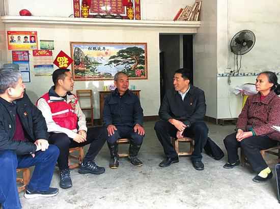 南宁市“全国脱贫攻坚先进集体”“全国脱贫攻坚先进个人”事迹