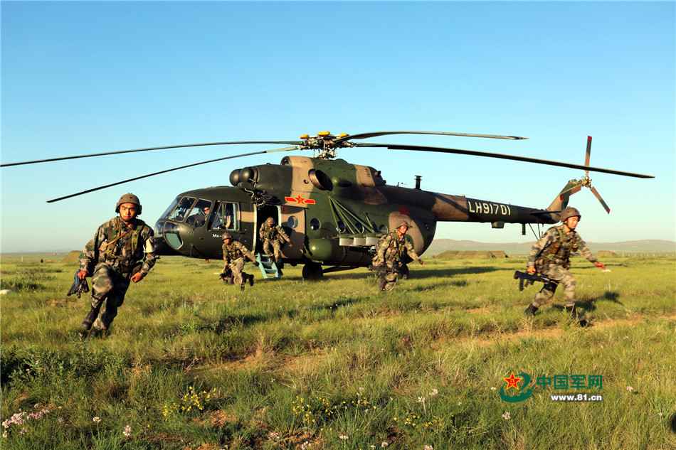 朱日和：随着“攻坚豹子军”来三场存亡决斗