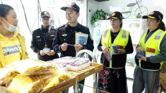 建造分发反骗财小贴士 浙江东阳公安筑牢防骗财防火墙