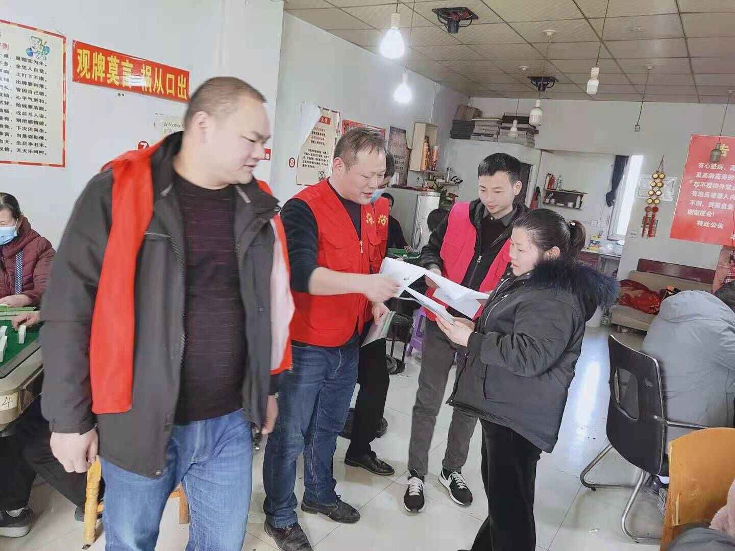 裕安区学雷锋志愿处事勾当气氛浓重