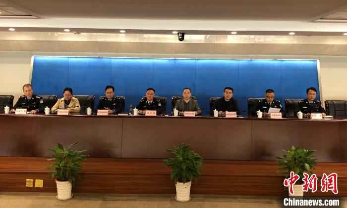 杭州警方侦破系列出产销售伪劣制品油案 涉案金额超亿元