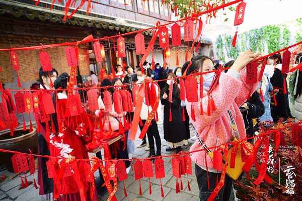 动画《天官赐福》收官：国风勾当大获好评，国产动画在传统文化中扎