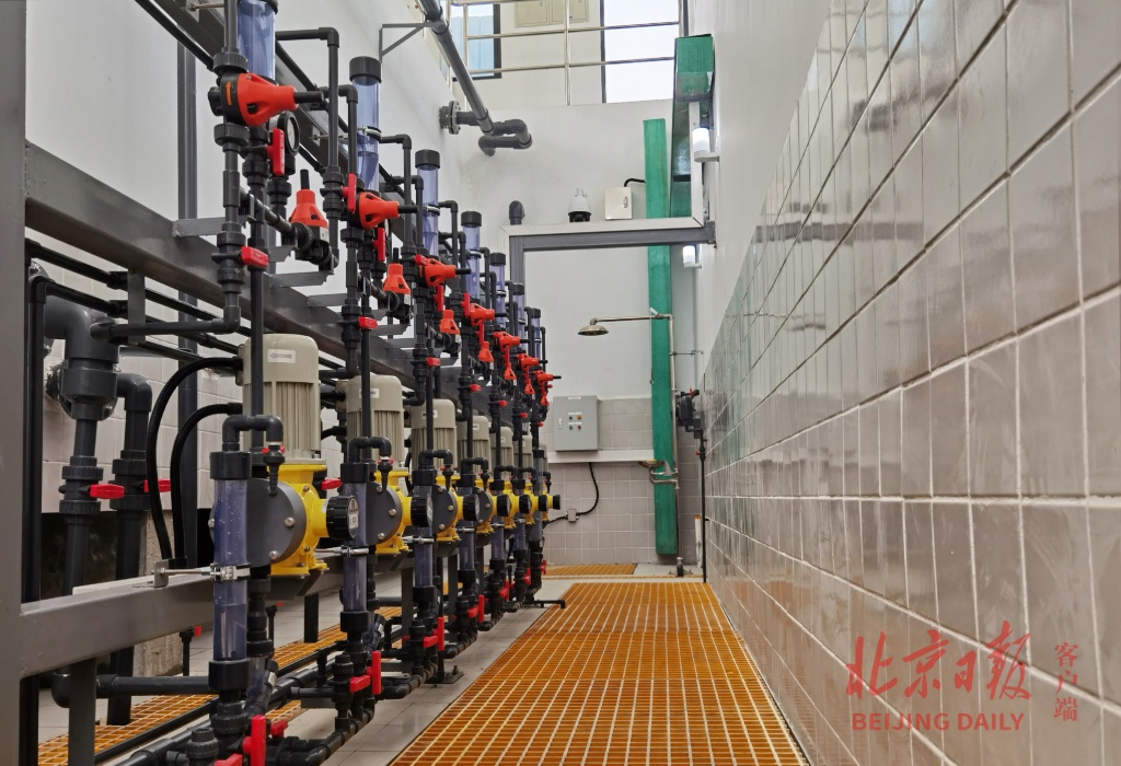 北京北清路地域夏季岑岭供水再添保障,永丰调蓄水厂试运行