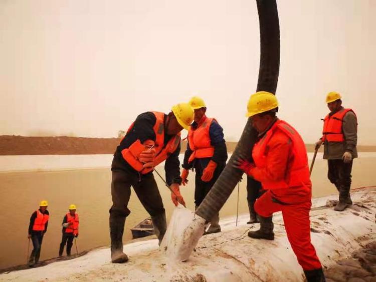 小清河复航工程模袋混凝土施工创下海内之最