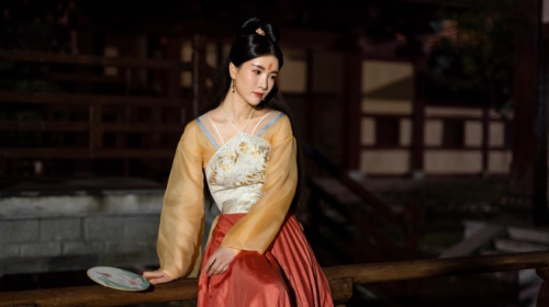 《冰芯明月夙倾城》杀青，刘亦彤出演女二号