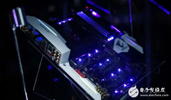 美少女上阵开战！技嘉顶级电竞品牌AORUS正式进军海内