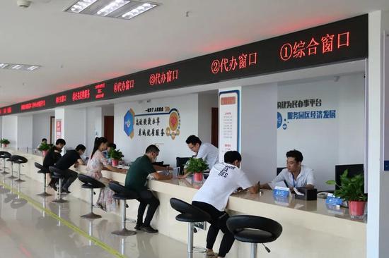 浙江龙湾设立政务处事驿站 助推营商情况一连优化