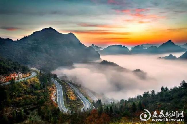 百家媒体聚司城，精准扶贫有成就！