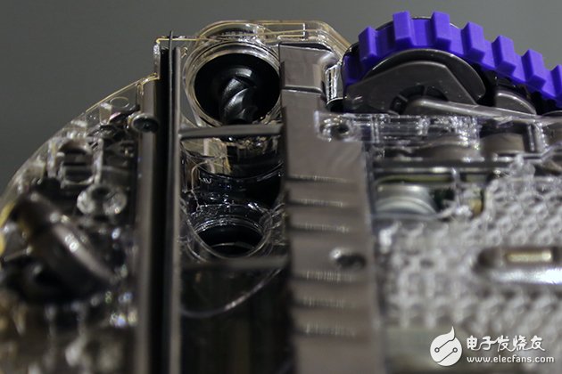 戴森扫地呆板人怎么样？戴森扫地呆板人体验：并没有到达革命的性质