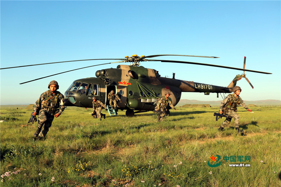 朱日和：跟着“攻坚豹子军”来三场生死决战