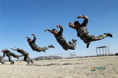 围观侦察兵训练 就是这样将障碍一网打尽