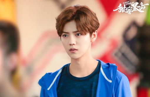 《甜蜜暴击》来日诰日投入集训结果显著 方宇挑战摒挡状况百出