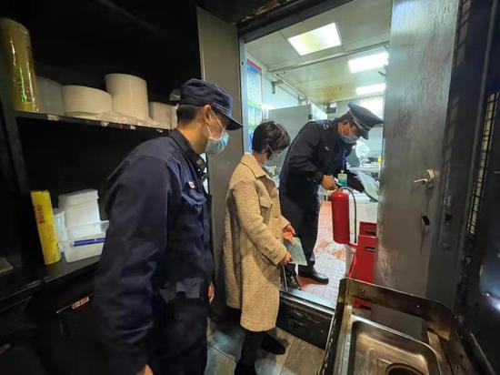 破上千家商事主体处事打点困难 浙江江北创立专属网格队