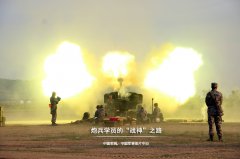 军校特色毕业礼：炮兵学员的“战神”之路