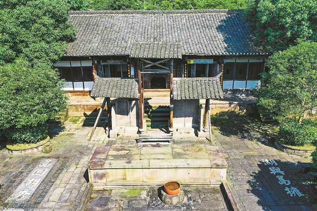 打卡巴渝美景·长命湖景区|长命湖，那一湖烟波众多