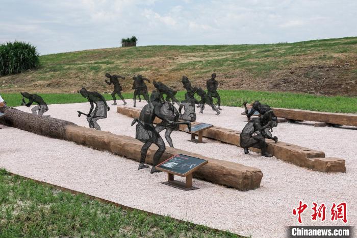 五千多年前的木头长啥样?杭州首次展示良渚巨型木构复兴件