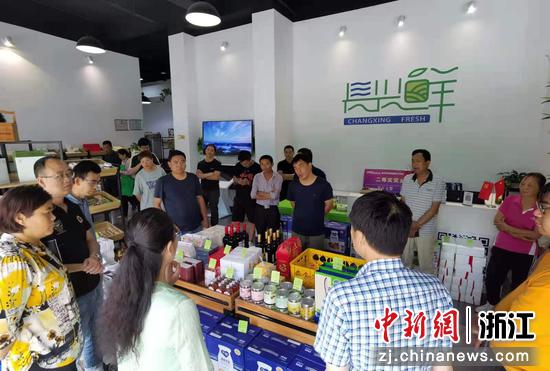 浙江僻静:农产物“走出去” “钱袋子”兴起来