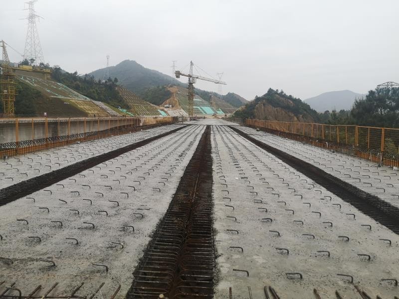 大丰华高速三涉水大桥顺利意会,比预定工期提前20天