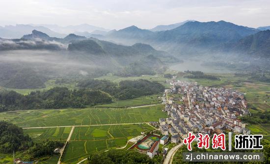 浙江仙居：山乡云海美不胜收