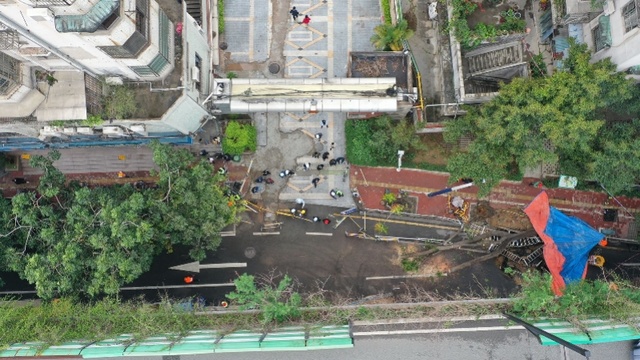 广州海珠路面塌陷劈头判定为雨水冲刷所致,下午可完成回填通车