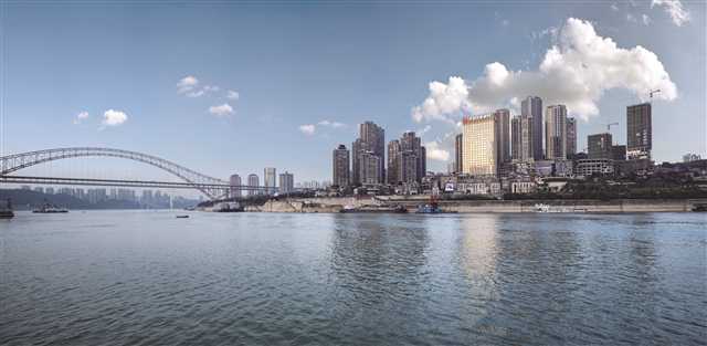 互联互通架金桥 金融办事谱新篇 工行重庆市分行倾力助推当地国际金融中心建立