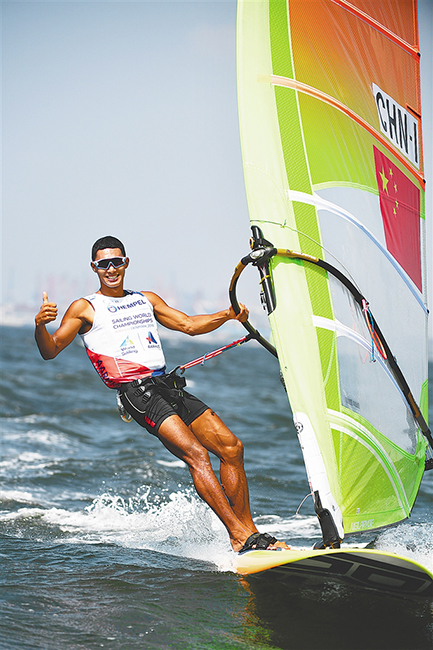 海南选手毕焜晋级东京奥运会男人帆板RS：X级奖牌轮