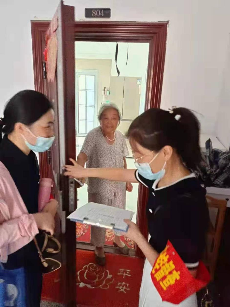 灵璧县教体系统：500余名党员西席入户“访”万家 心系疫情防控显继续