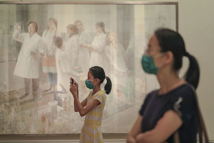 中国美术馆藏科技题材美术作品展开幕