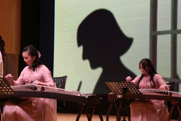 艺术颂师恩 献礼西席节