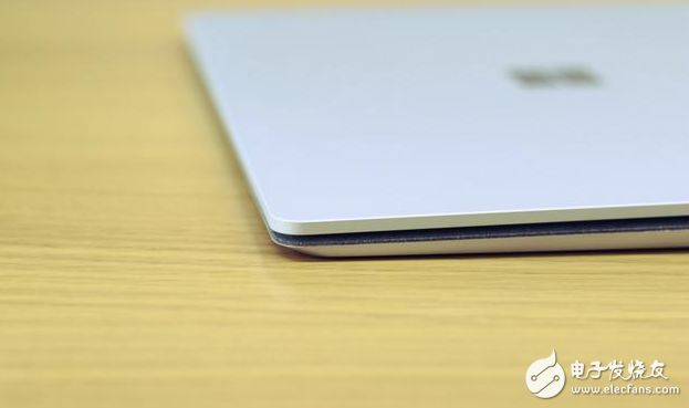 Surface Laptop评测：很是正统的Surface！续航达8小时