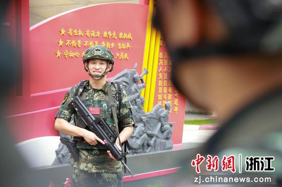 武警战士周彦楠：做奉献精力传承者