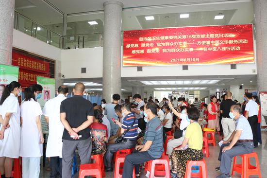 广西中医药局组织专家赴百色市开展名医名家走下层系列勾当