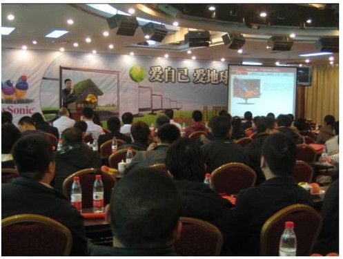 春LED盎然 共创辉煌 优派2011山西经销商大会隆重召开