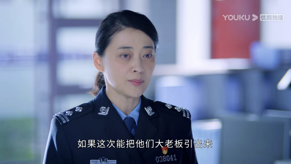 《父母爱情》之后，梅婷再带来了一部爆款家庭剧，双双坠坠的冲上热播榜第一！