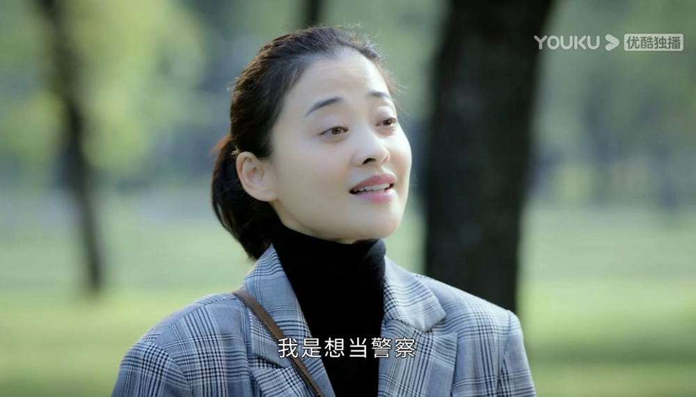 《父母爱情》之后，梅婷再带来了一部爆款家庭剧，双双坠坠的冲上热播榜第一！