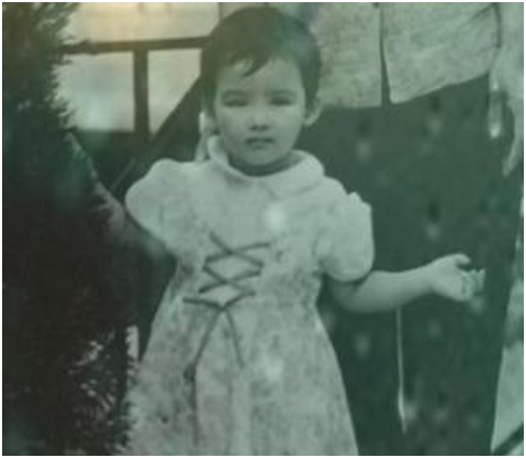 已是54岁的周慧敏，几经波折，终是圆满。