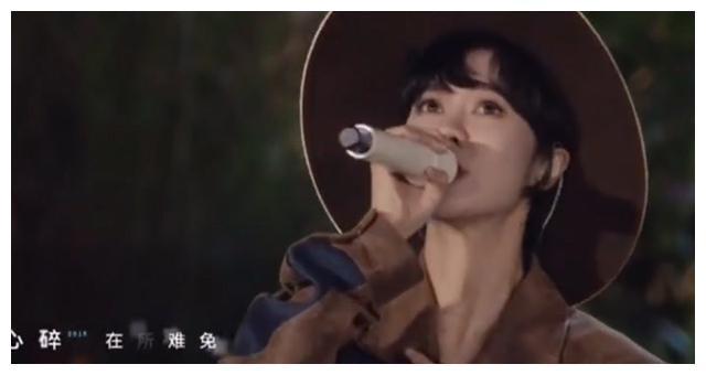 QQ音乐盛典第一批歌手官宣，出道一年，单依纯就跟周杰伦同台