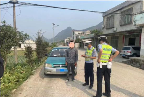 广西靖西公安辅警唐汉铭：以细微工作暖社会温度