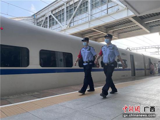 “五一”假期北海铁路公安处四成机关警力支援派出所工作