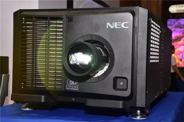 重拳出“激”NEC工程机巡展登陆太原