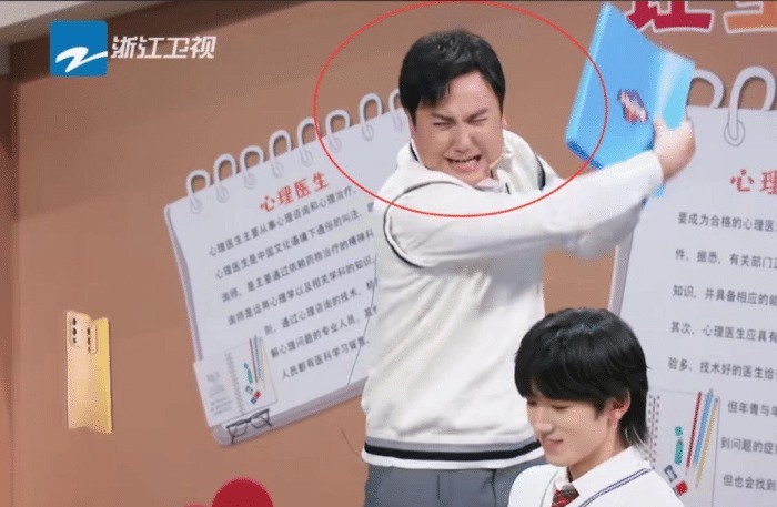 连真人秀都玩不好，更别谈演戏了