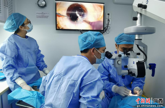 广西医疗队为老挝留下一支“带不走”的医疗队伍