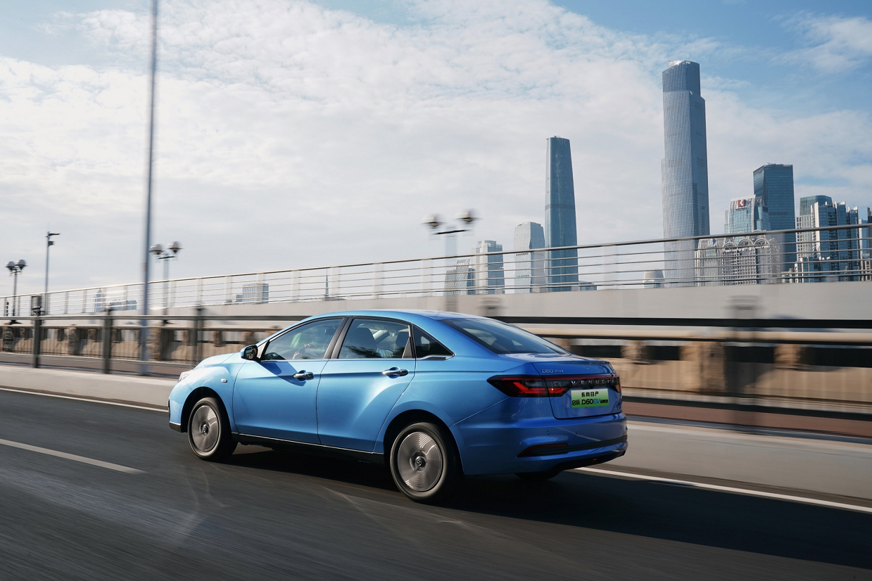 补贴价12.98万起 启辰D60EV PLUS上市